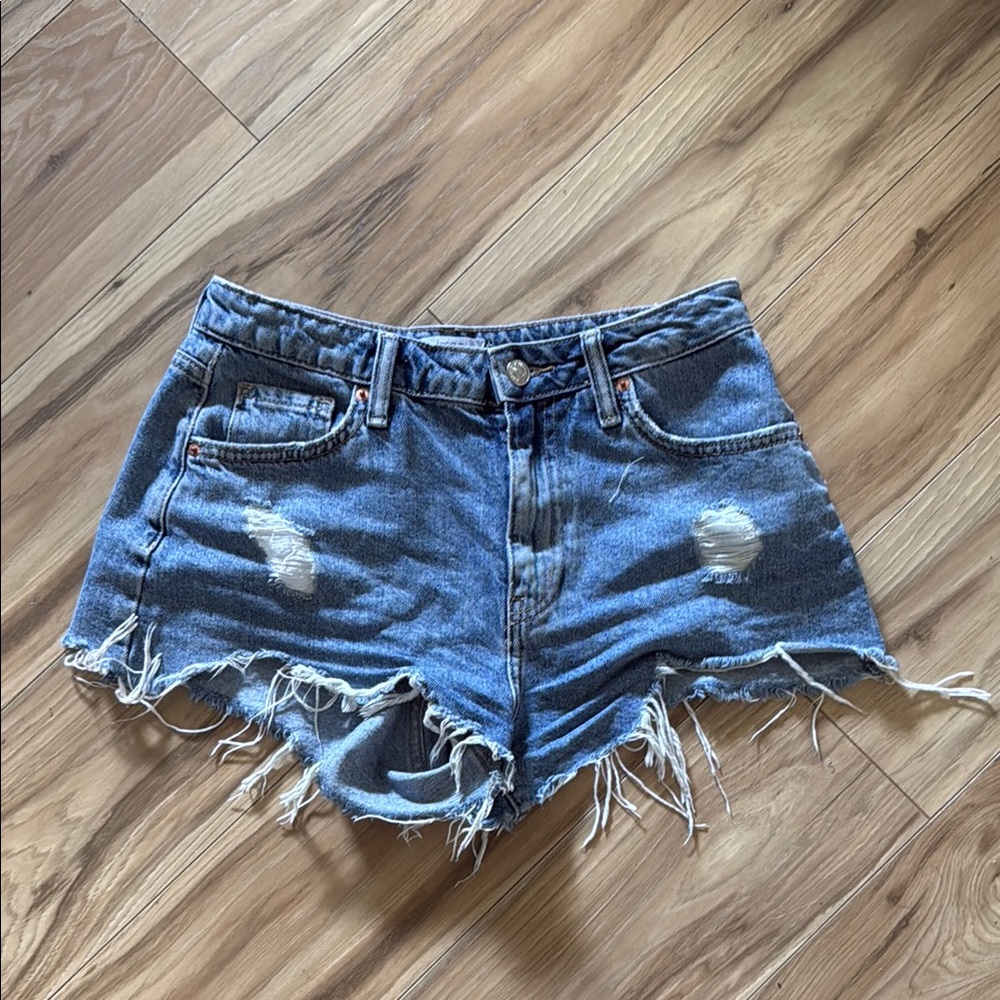 Forever 21 Denim Distressed Women Shorts
